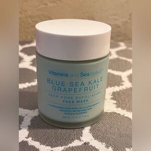 Blue Sea Kale Grapefruit Face Mask